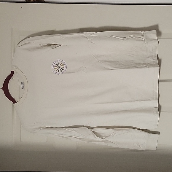 Woman Long Sleeved Tee - Picture 1 of 4